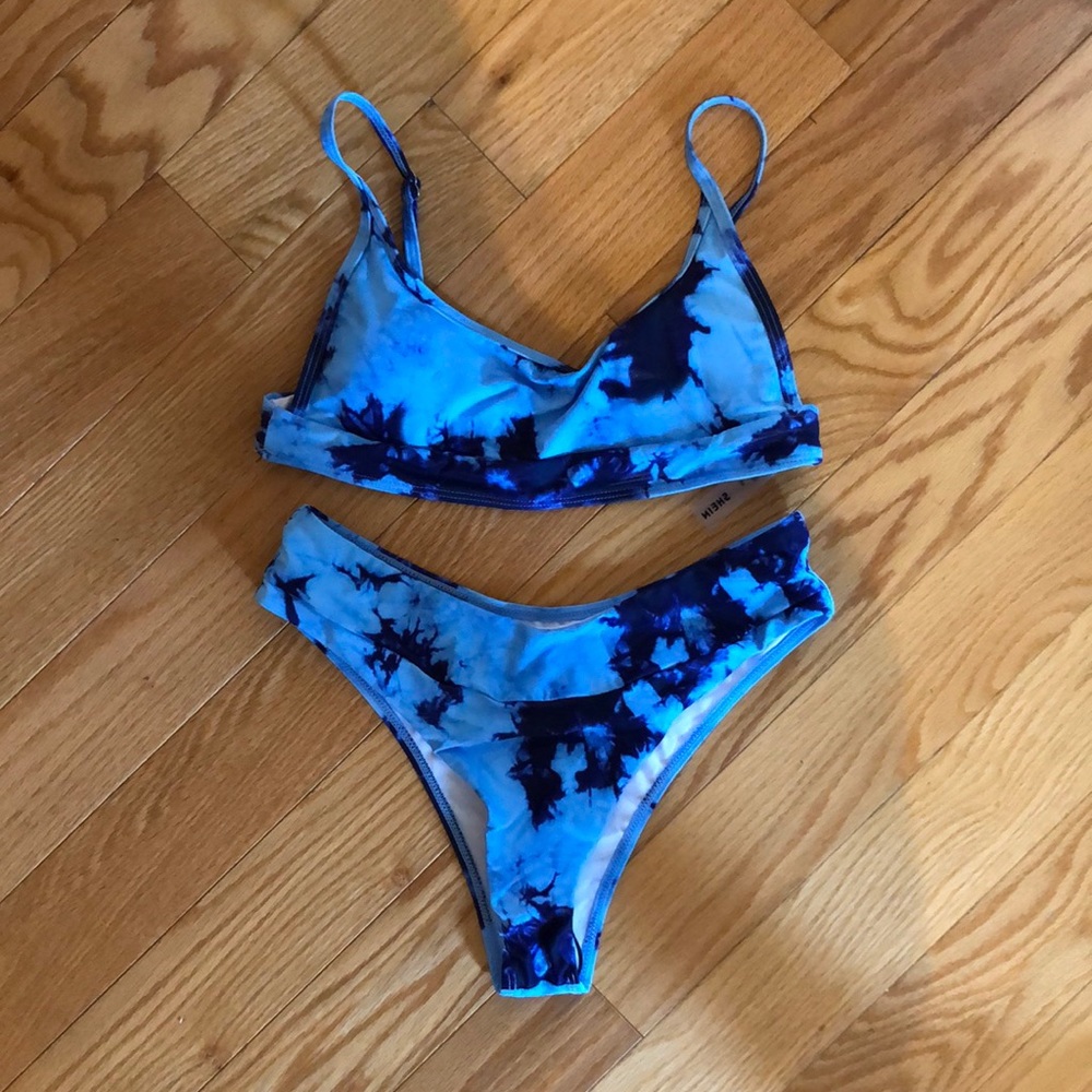 Bikini tie dye Shein